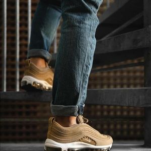 Meet your Posher, Meg